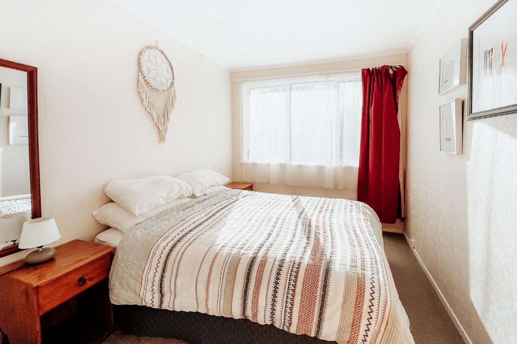 Alpine House Tongariro - Turangi Holiday Home Εξωτερικό φωτογραφία